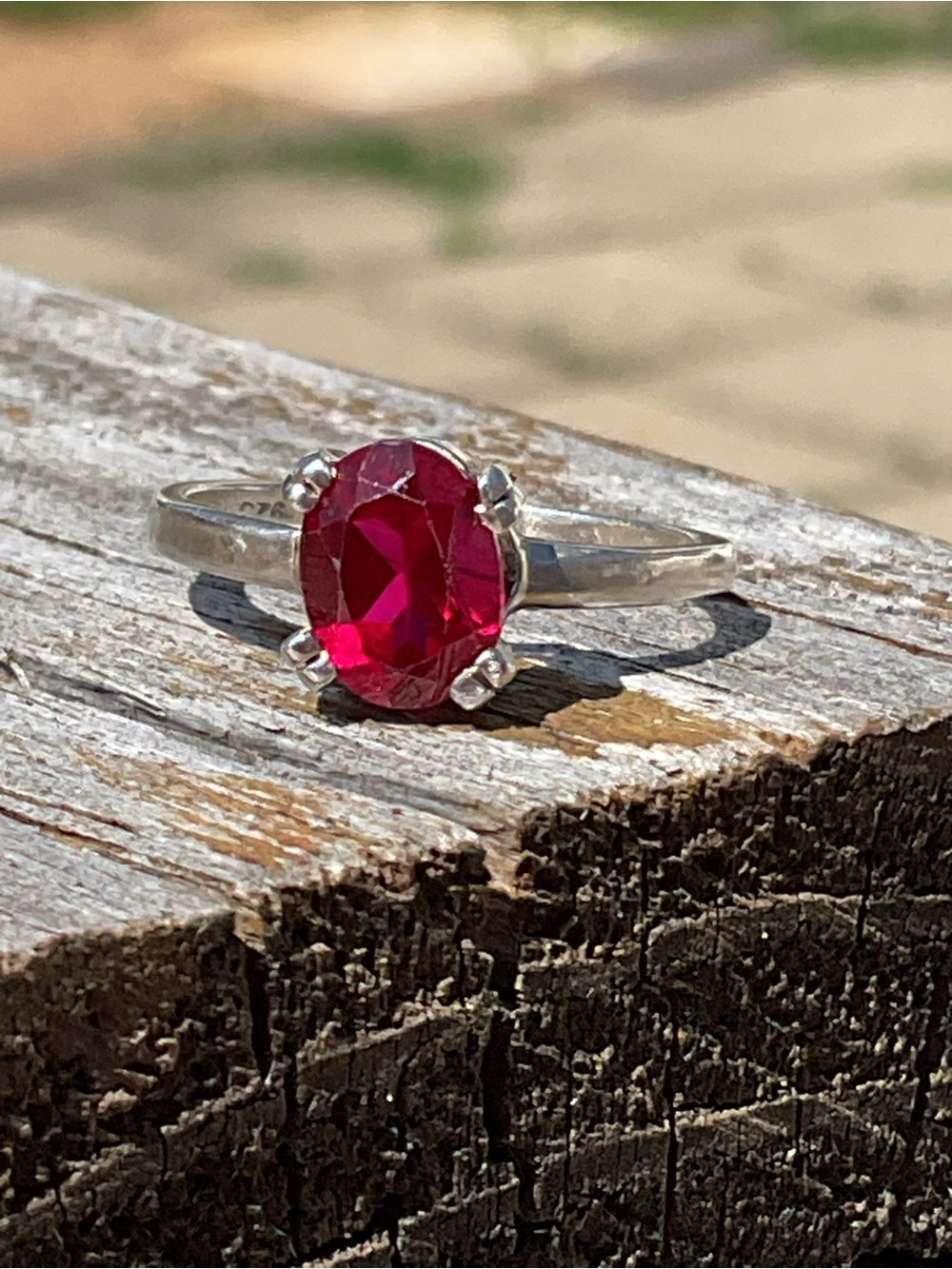 Ruby Solitaire Oval .925 Silver Ring 7